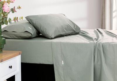 QUEEN SHEET SET - 300 Percale Cotton Sheet Set